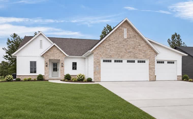 3741 Edwina Drive, De Pere, WI photo 2